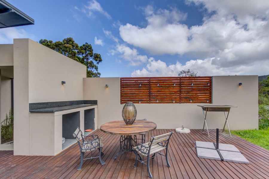 3 Bedroom Property for Sale in Simola Western Cape